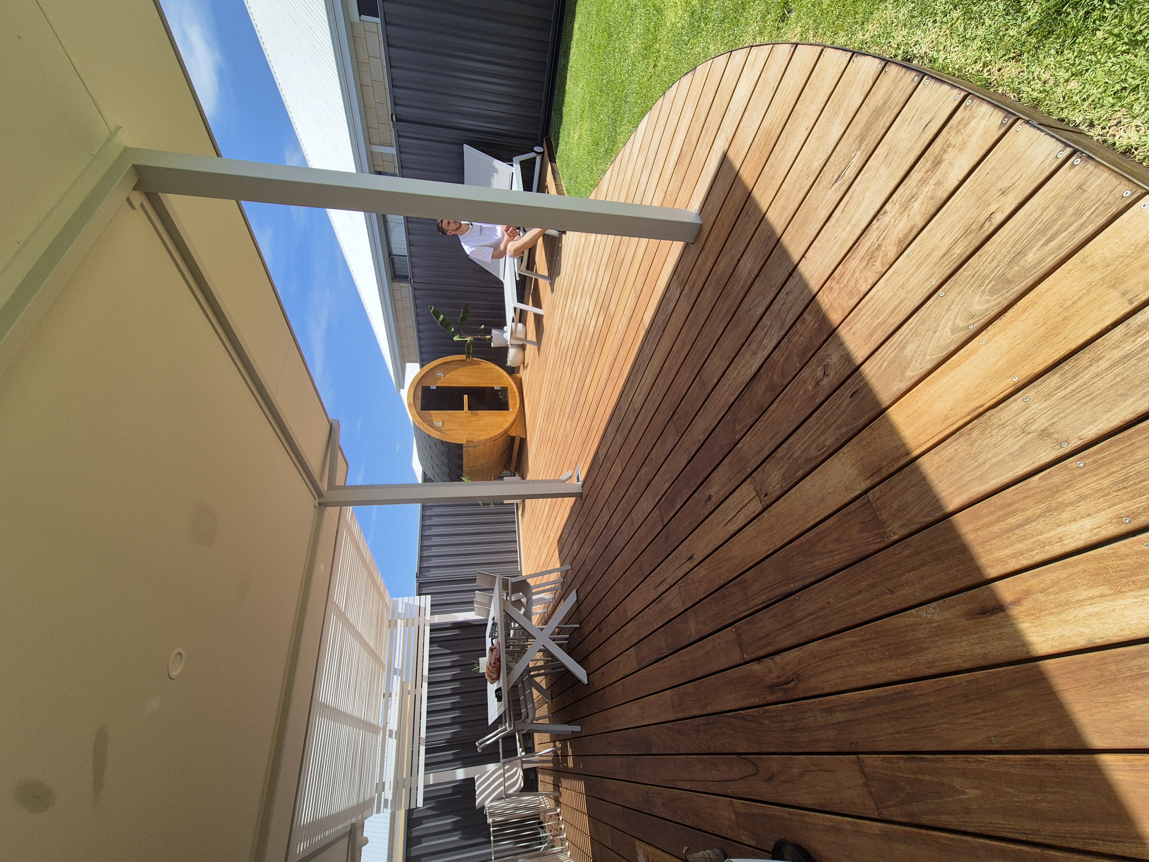 Baldivis blackbutt deck and pergola
